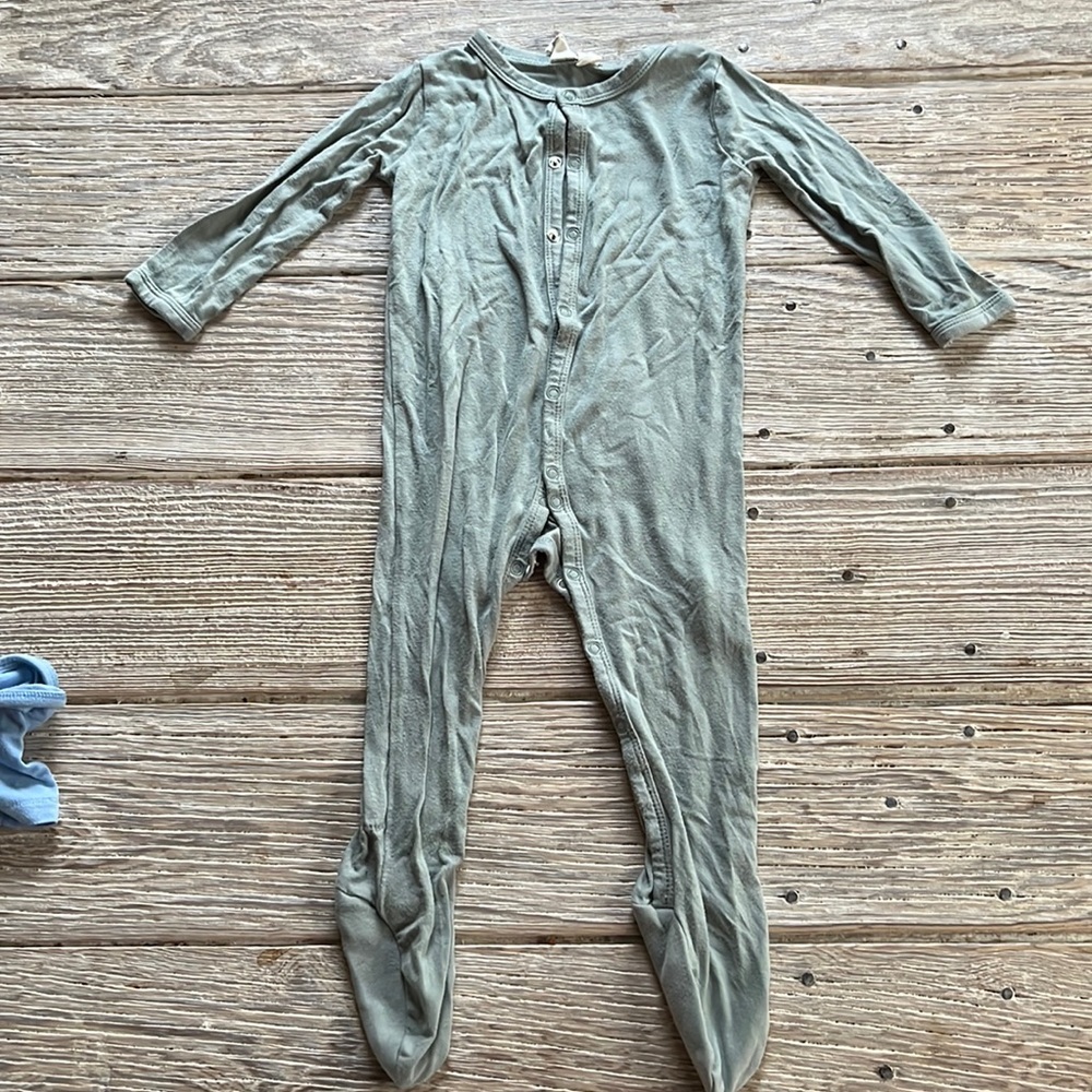 Kyte baby footie snap 6-12M